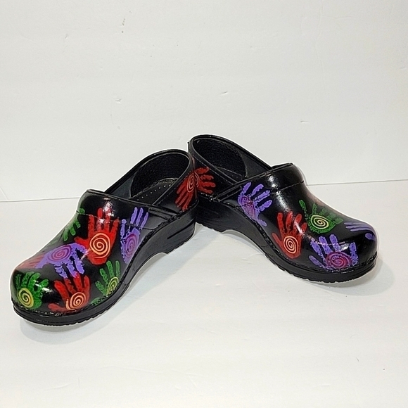 SANITAS professional nursing medical clogs rare handprint design Size EU37/6.5US - Picture 2 of 8